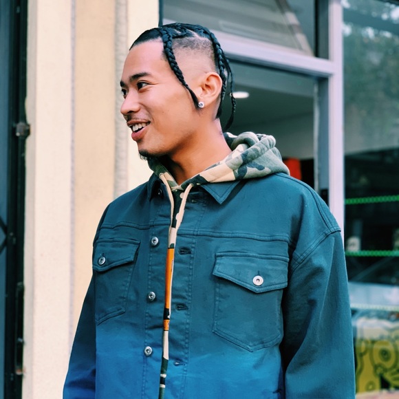 Meet your Posher, Justin - Picture 1 of 1